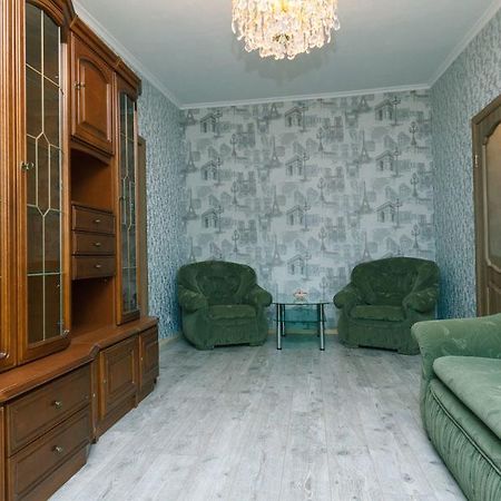 קייב Cosy Central Apartment מראה חיצוני תמונה